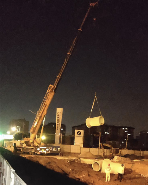 恩施市“弯臂矫正”—— 吊车的 “形变补偿” 技术