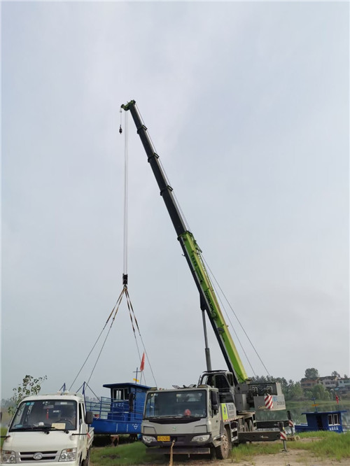 恩施市桥梁建设吊装案例